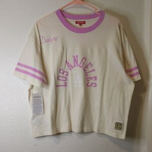 Mitchell & Ness Cream and Pink Dodgers Cropped Tee XL
